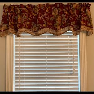 Set of 4 Window Valances